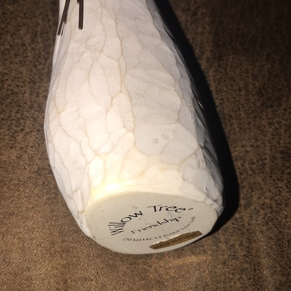 Willow Tree Friendship and Flowers Figurine - Picture 4 of 7